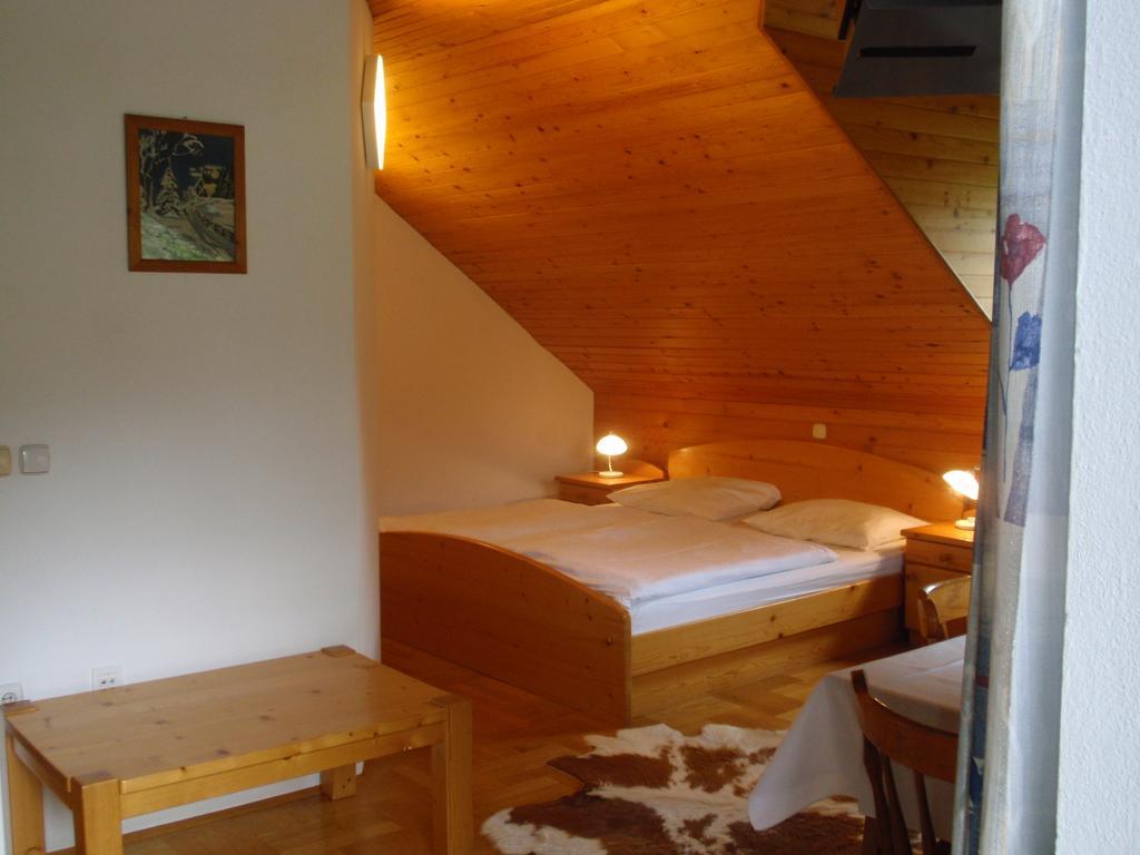 Turisticna Kmetija Psnak Mojstrana Quarto foto